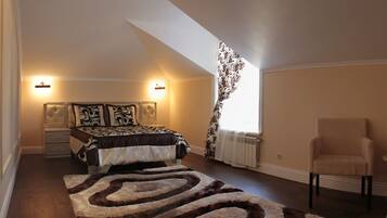 6 bedrooms, in-room safe, individually decorated, desk