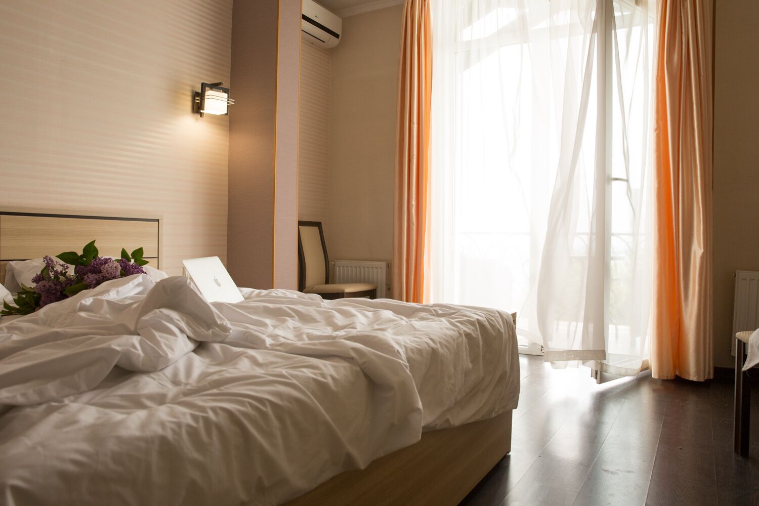 Superior Double Room, Balcony | In-room safe, individually decorated, desk, free WiFi