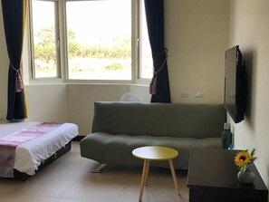 Comfort Triple Room, 1 Bedroom, Private Bathroom | Premium bedding, desk, soundproofing, free WiFi - Jin Dun Yuan (Jinning)