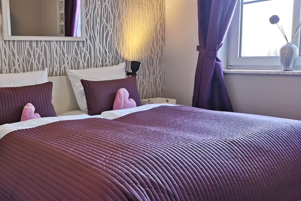 Apartment (Kaleu, incl. 80 € cleaning fee) | 1 bedroom, individually decorated, individually furnished