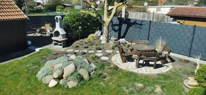 公寓 (Garten, incl. 75€ cleaning fee) | 園景