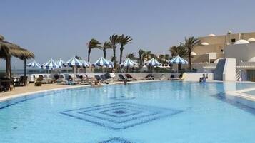 Indoor pool, outdoor pool