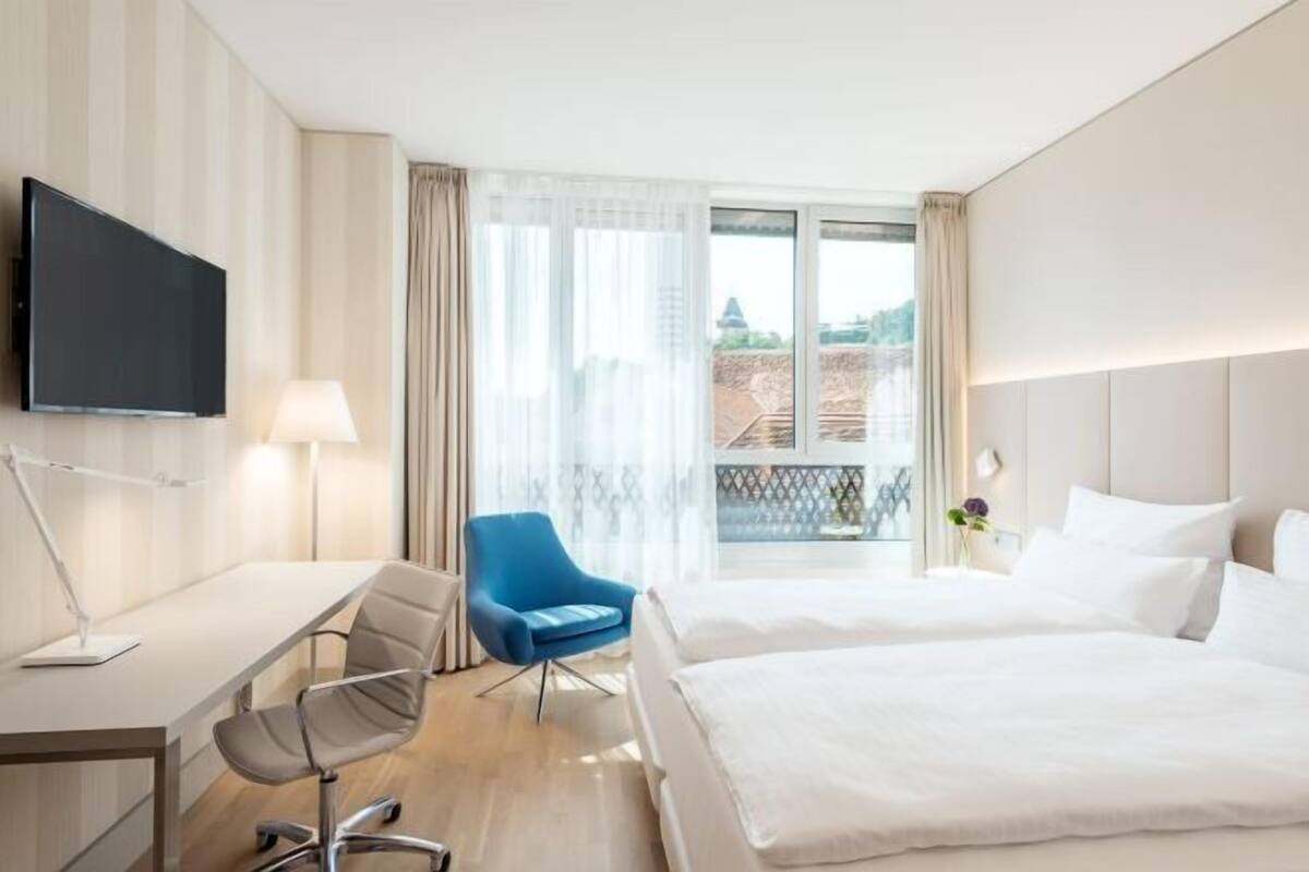 Minibar, in-room safe, desk, soundproofing