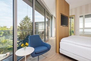 Superior Room (View) | Minibar, in-room safe, desk, soundproofing