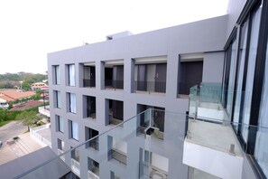 Medium Format | Utsikt från rummet