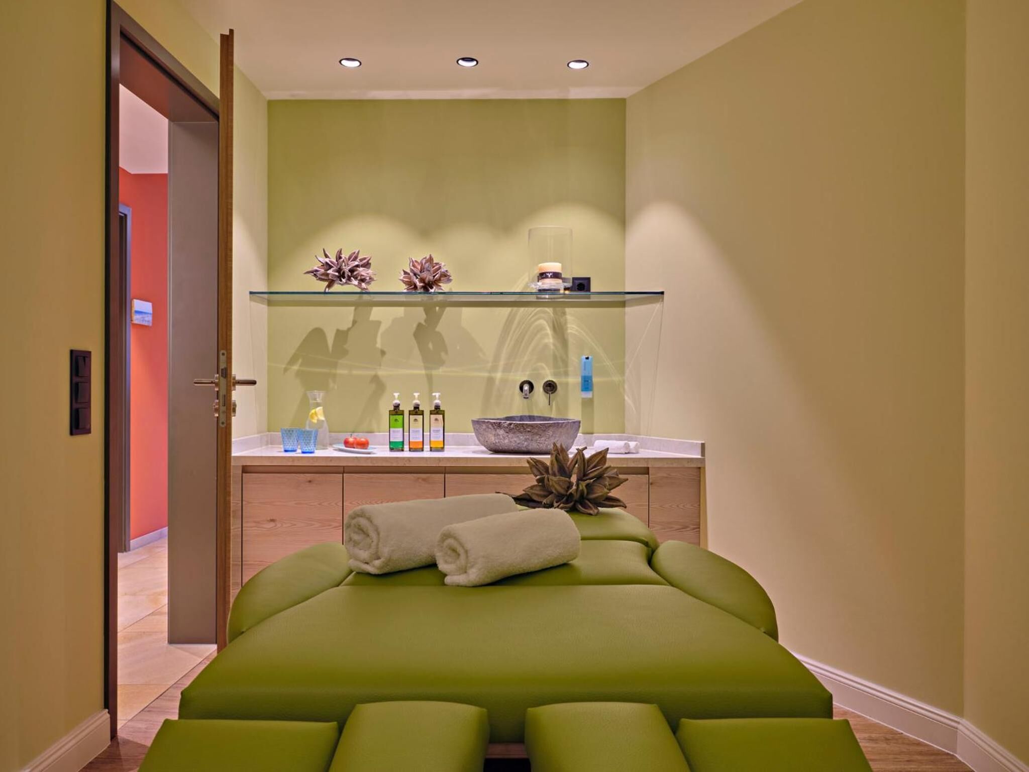 hot stone massages, massages