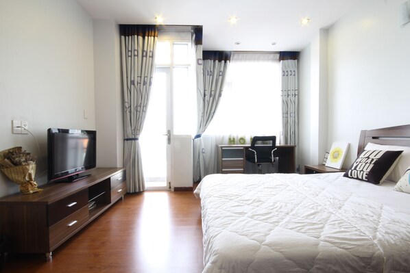 1 bedroom, desk, free WiFi - Smiley Apartment 16 (Ho Chi Minh City)