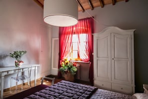 Habitación doble | Escritorio y wifi gratis