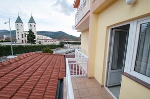 Triple Room | Balcony view - Pansion Obala (Citluk)