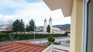 Front of property - Pansion Obala (Citluk)
