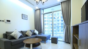 Apartment, 3 Bedrooms | Living room - Smiley Apartment - Vinhome (Ho Chi Minh City)