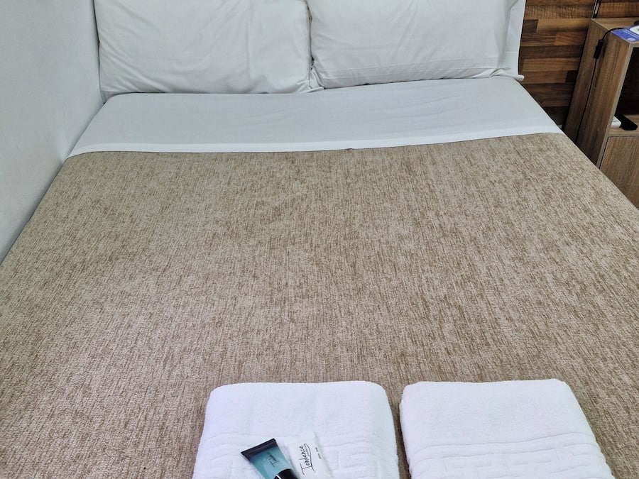 Desk, iron/ironing board, free WiFi, bed sheets