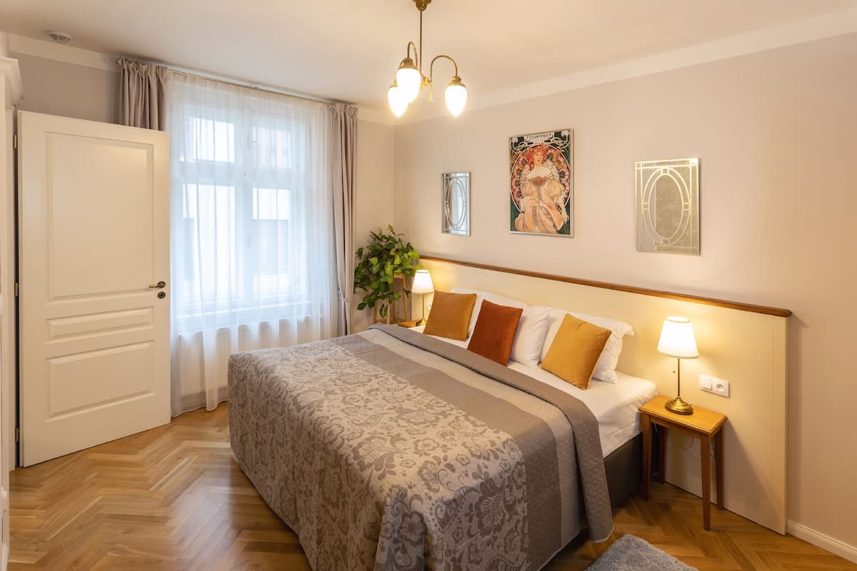 Deluxe appartement | 1 slaapkamer, hypoallergeen beddengoed, Select Comfort-bedden