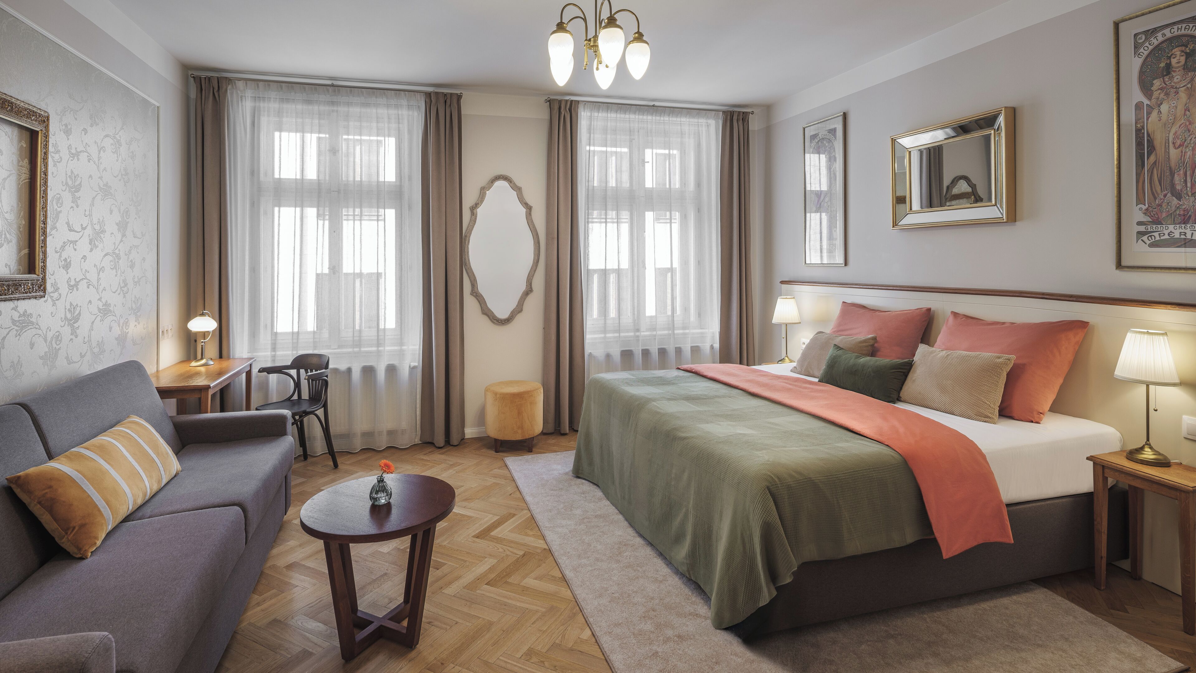 ซูพีเรียอพาร์ทเมนท์, 1 ห้องนอน | เครื่องนอนป้องกันสารก่อภูมิแพ้, เตียง Select Comfort, ตู้นิรภัยในห้องพัก