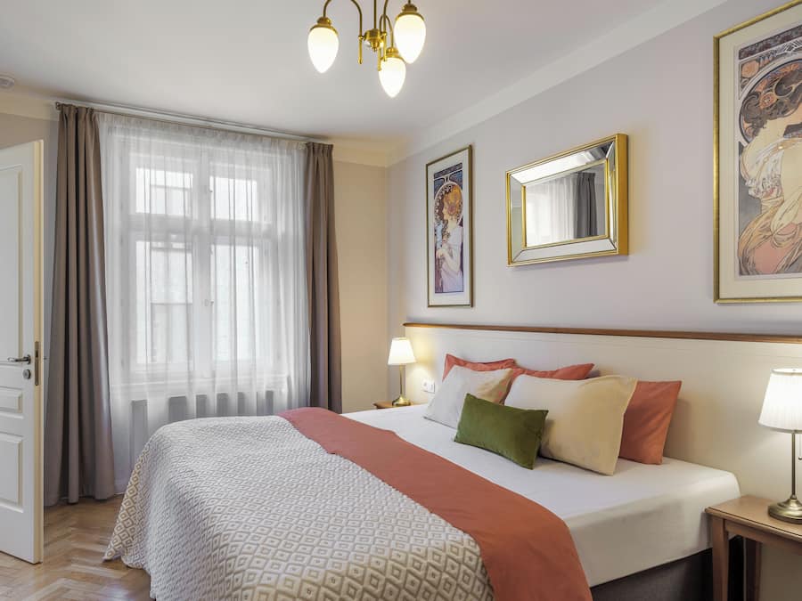 Apartament Deluxe | Roba de llit hipoal·lergògena i matalassos de la marca Select Comfort