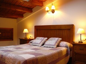 Double or Twin Room | Desk, free cots/infant beds, free WiFi
