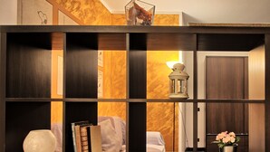 Comfort Triple Room | Room amenity - Logicasa Residenza Aurora (Como)