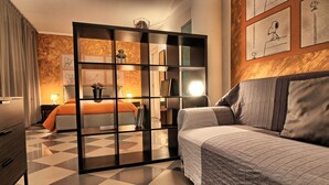 Comfort Triple Room | Living area - Logicasa Residenza Aurora (Como)