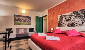 Chambre Triple | Wi-Fi gratuit, draps fournis