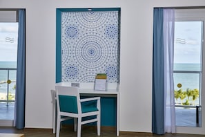 1 bedroom, minibar, in-room safe, laptop workspace