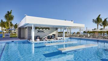 Poolside bar
