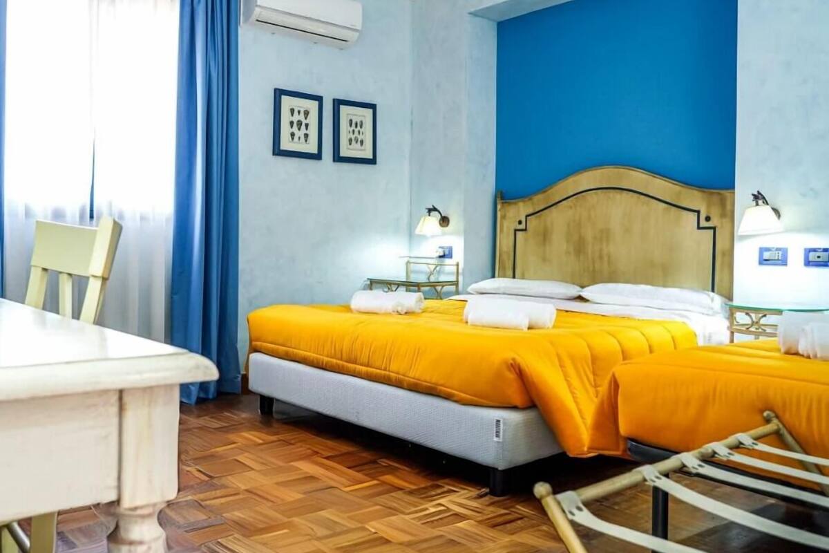 Phòng 3 | 1 phòng ngủ, minibar, két bảo mật tại phòng, bàn 