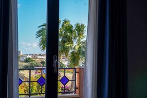 1 bedroom, minibar, in-room safe, desk