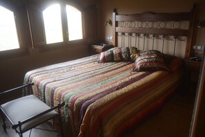 Double Room - Mas Taniet (Benissanet)