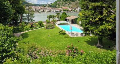 Villa Rhôna