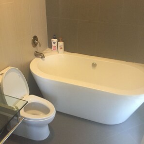 华丽客房 | 深泡浴缸