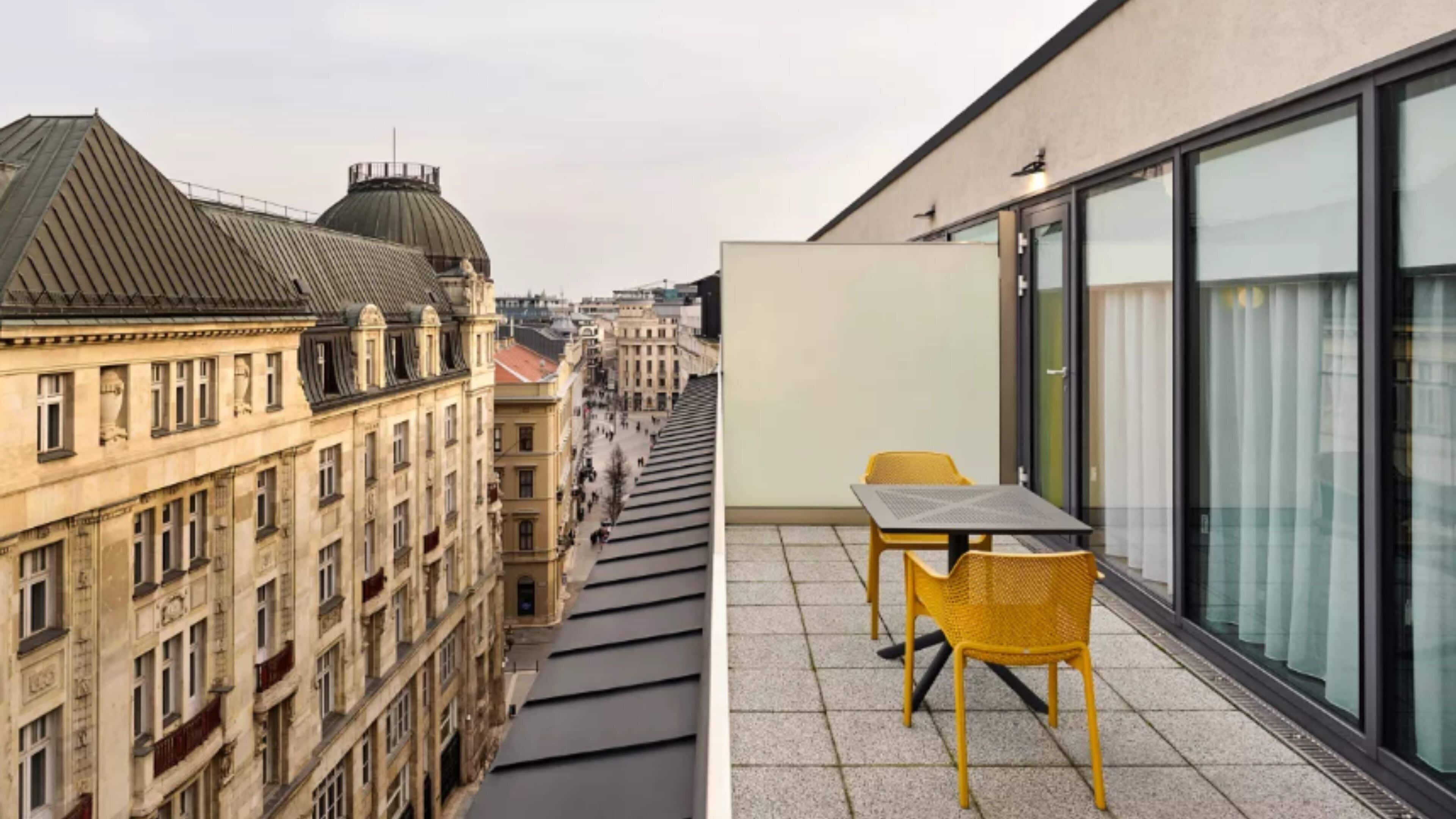 Standard Room, 1 King Bed, Balcony | In-room safe, desk, laptop workspace, blackout drapes
