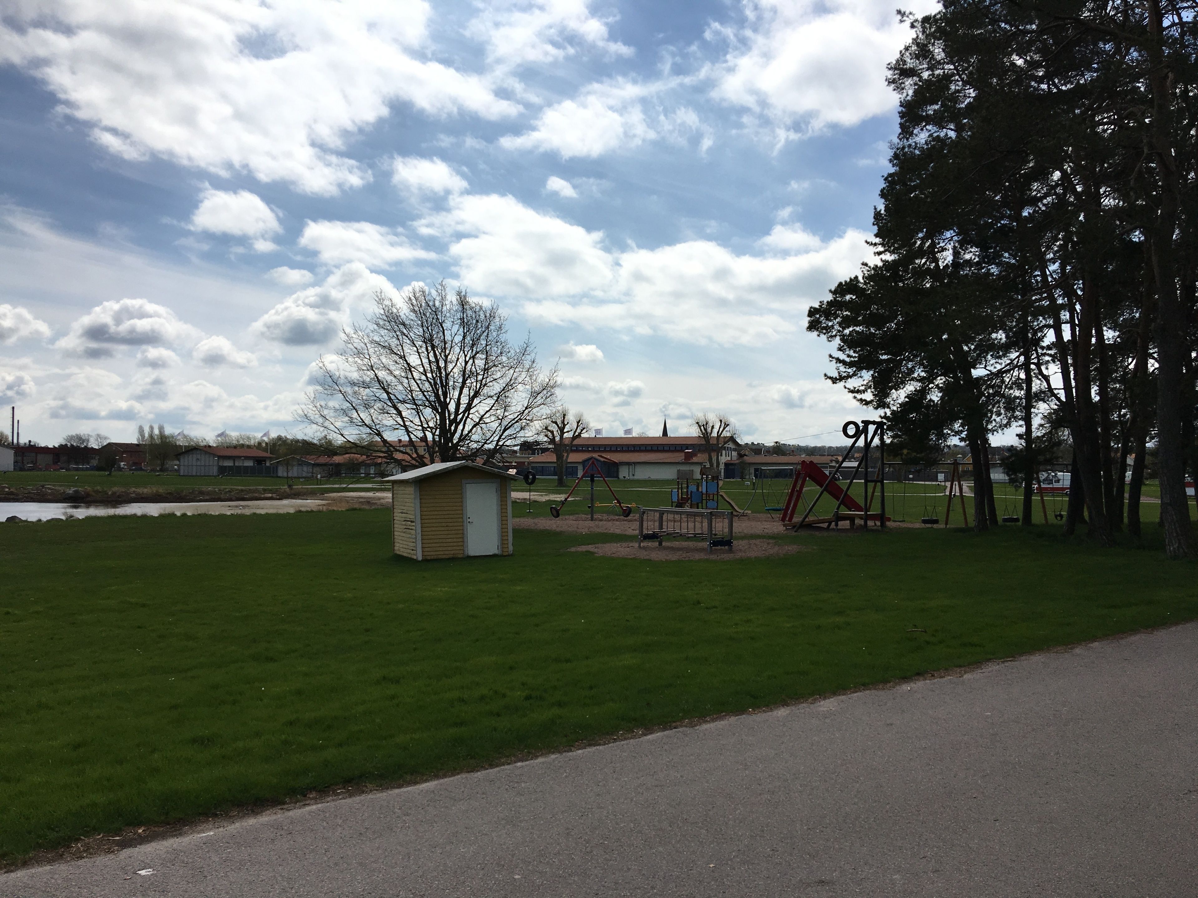 Children’s play area – outdoor