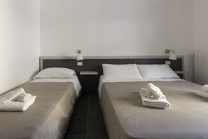 Superior Triple Room, 1 Bedroom - B&B Vittoria (Gallipoli)