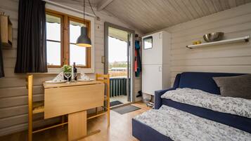 Cabin, Shared Bathroom (2 Beds)