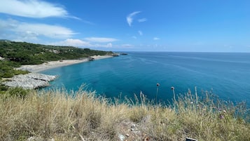 Privat strand i närheten