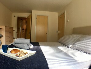 아파트, 침실 2개, 1층 | 2 개의 침실, 책상, 다리미/다리미판, 무료 WiFi