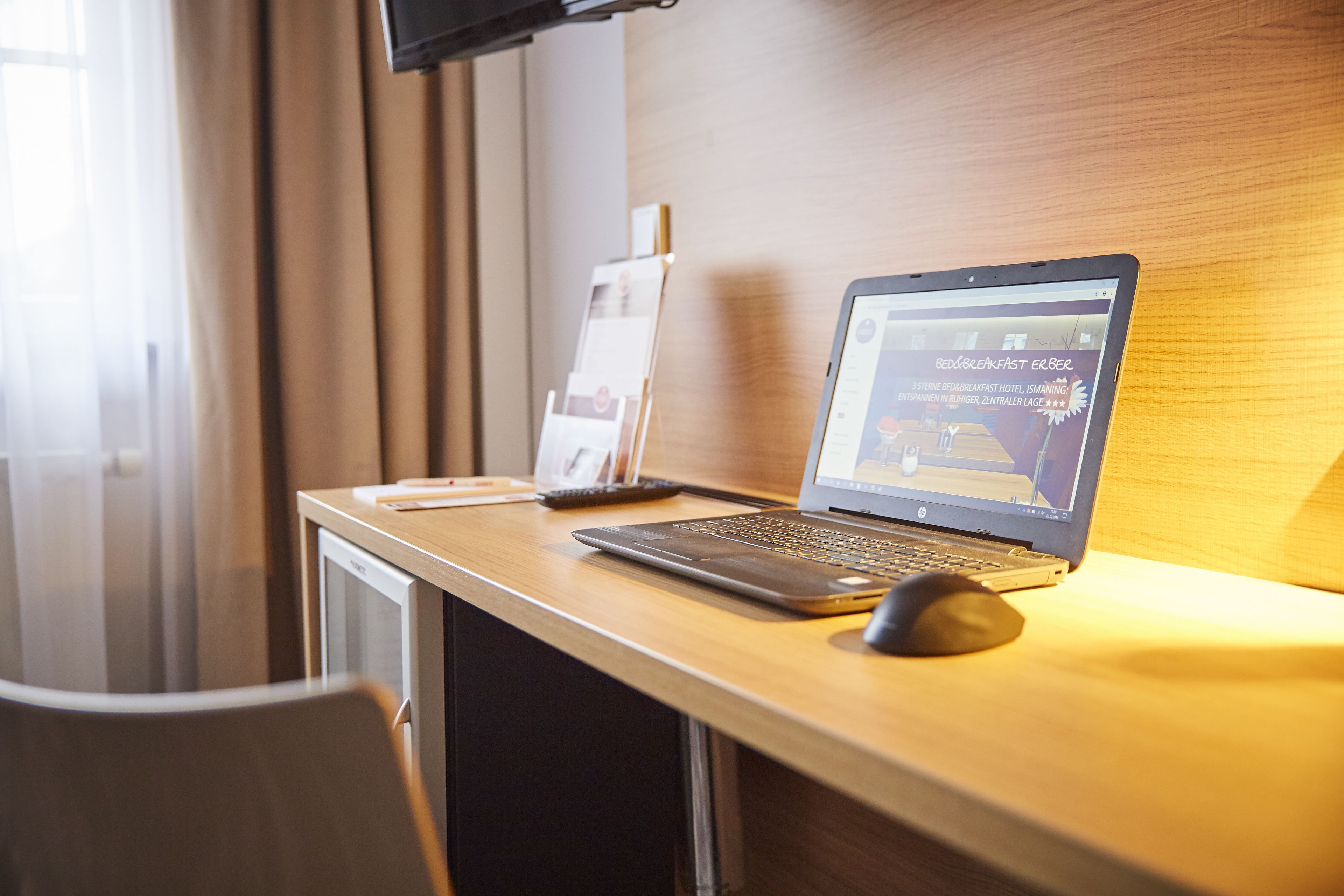 deluxe triple room | in-room safe, desk, blackout curtains, soundproofing