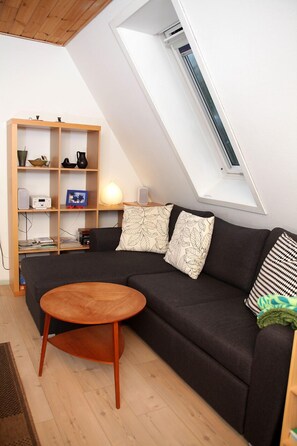 Apartment | Desk, free cribs/infant beds, rollaway beds, free WiFi - Bed and Breakfast Horsens (Horsens)