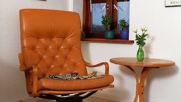 Family Room, Shared Bathroom | Living area | Flat-screen TV