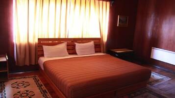 Standard Room | Premium bedding, rollaway beds