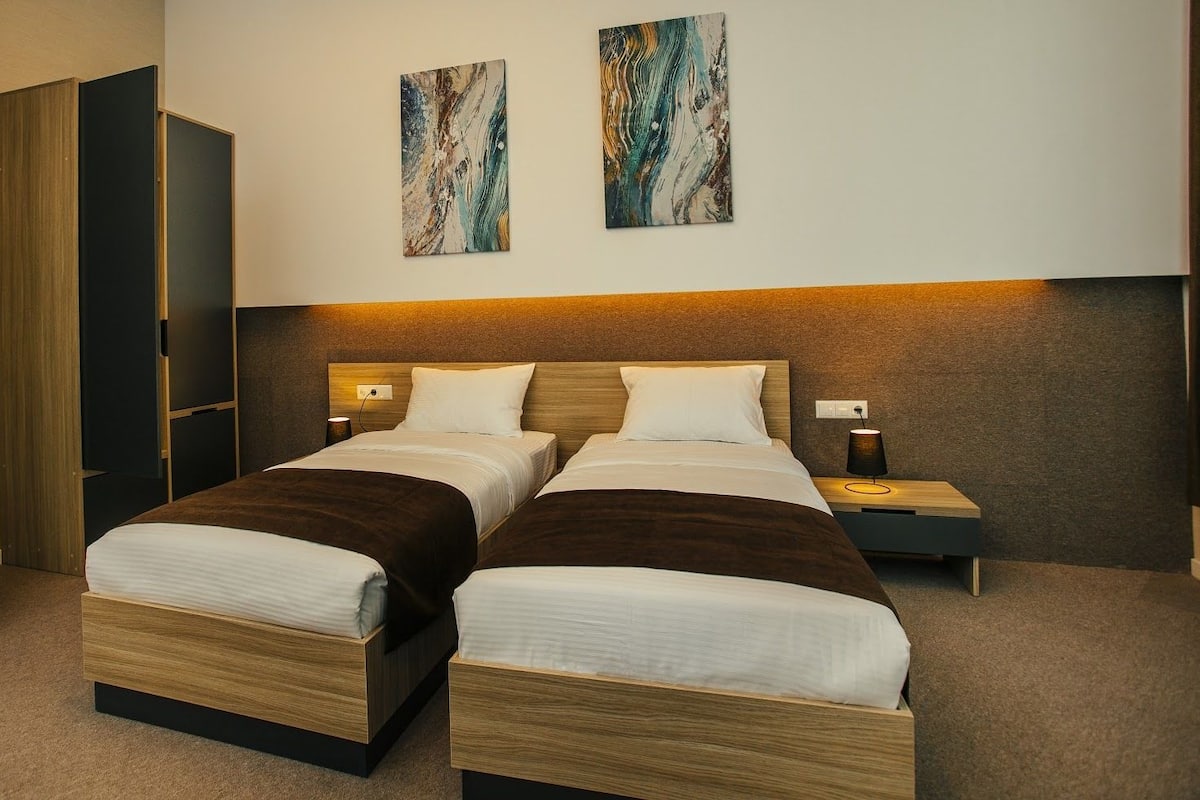 Standard Double Room, 1 Bedroom | Minibar, desk, iron/ironing board, rollaway beds