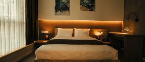 Minibar, desk, iron/ironing board, rollaway beds