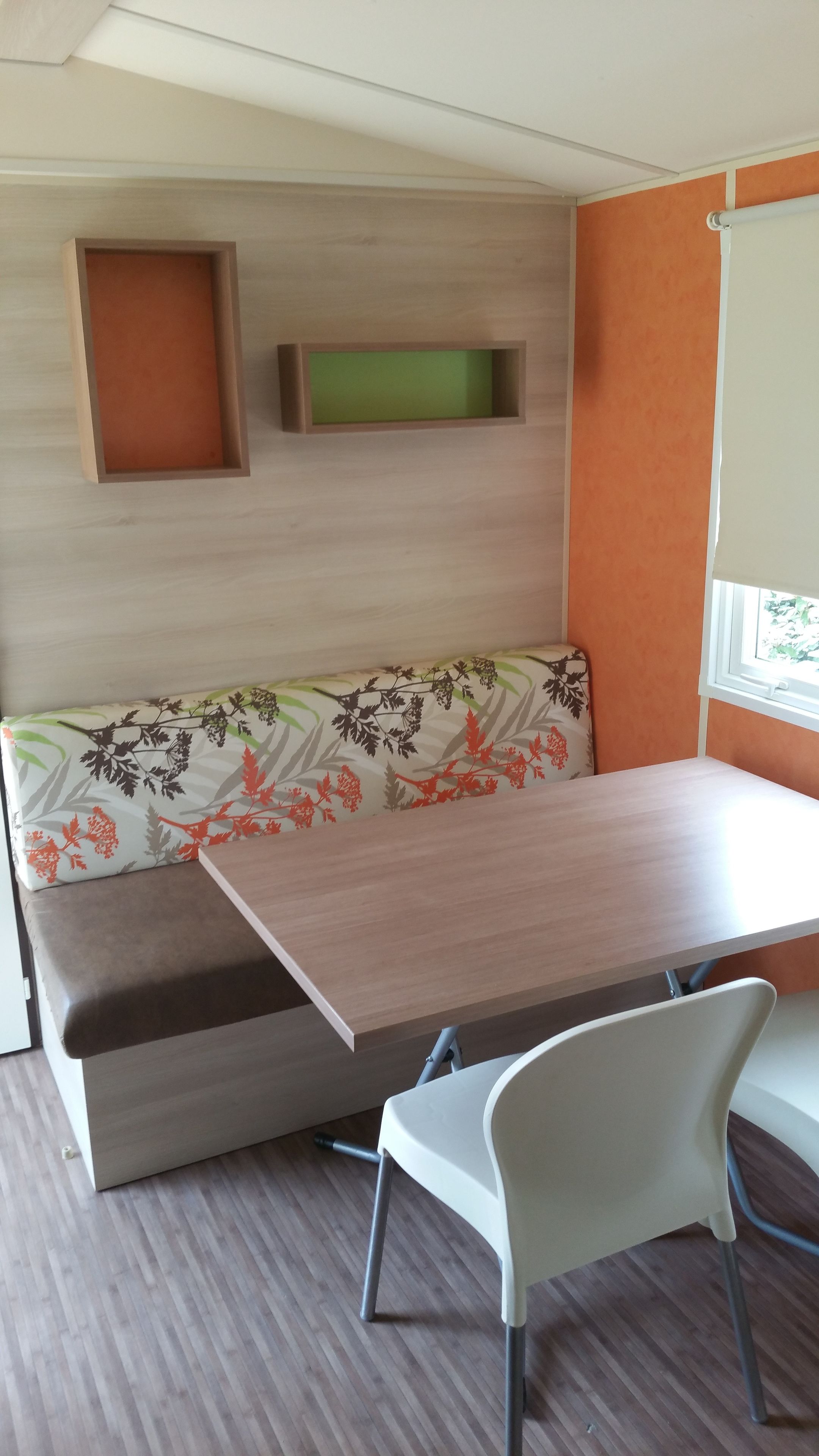 Mobile Home, 2 Bedrooms (Guarrigue) | Individually decorated, individually furnished, free WiFi