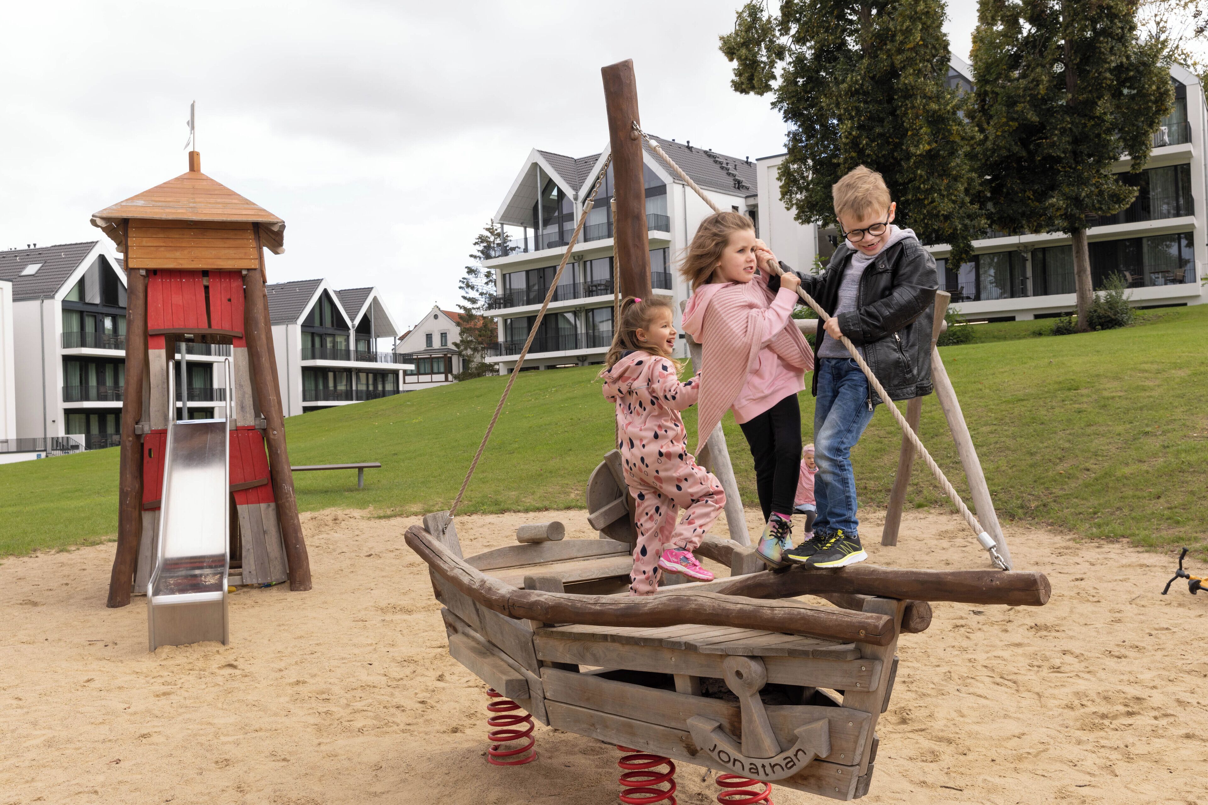 Area giochi per bambini (all'aperto)