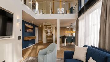 Mare Grand Maisonette Suite | Hochwertige Bettwaren, Verdunkelungsvorhänge, schallisolierte Zimmer