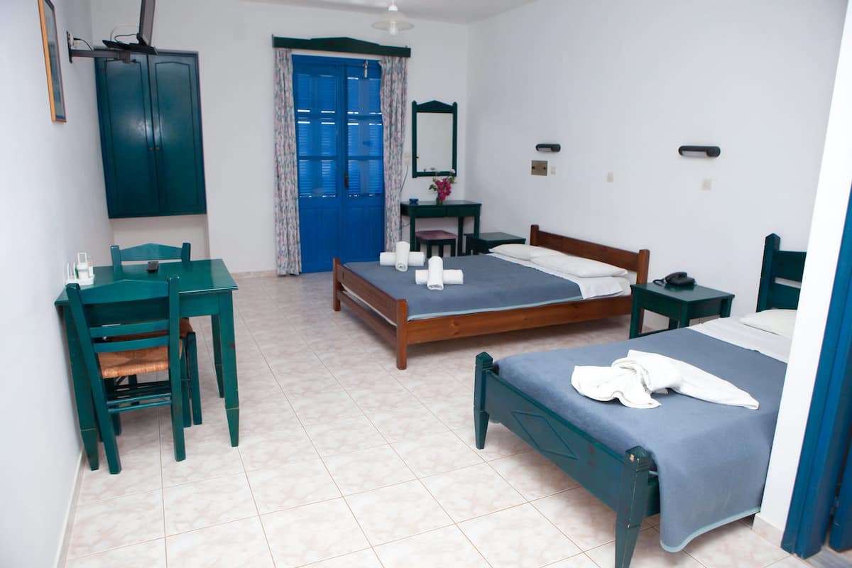 Minibar, in-room safe, soundproofing, free cots/infant beds