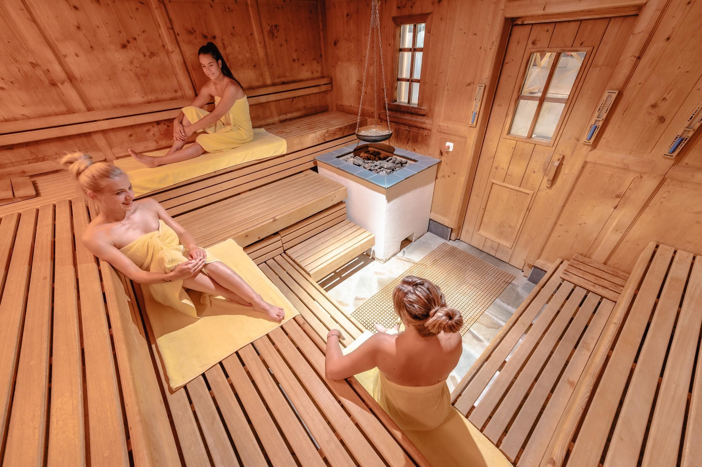 Sauna, hot tub, steam room, hot springs, Turkish bath, body treatments