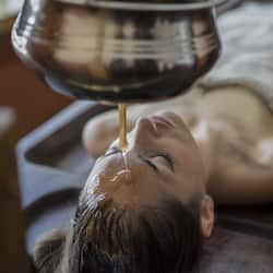 Sauna, hot tub, steam room, hot springs/mineral springs