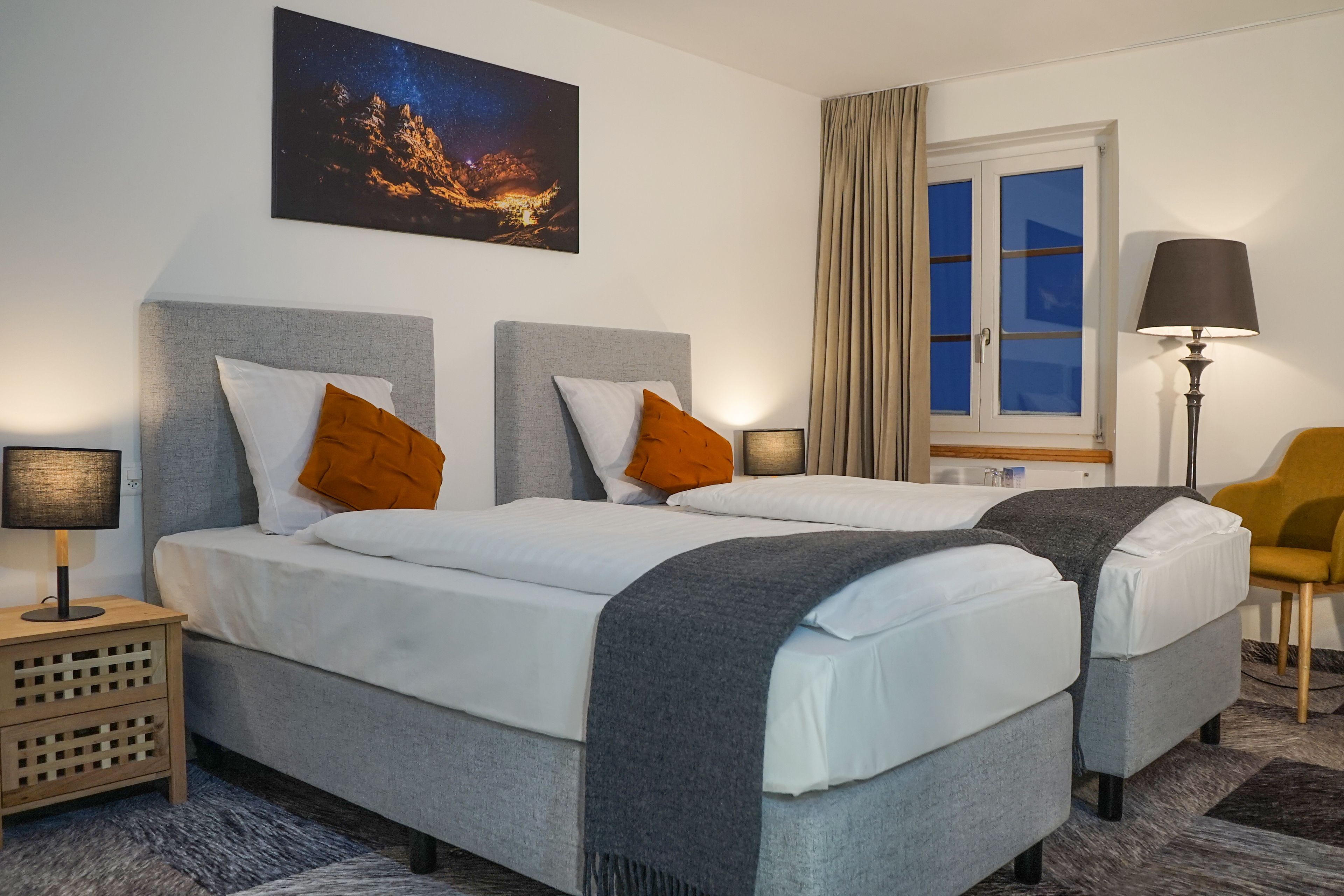 Doppia Deluxe | Minibar, una cassaforte in camera, una scrivania, postazione laptop