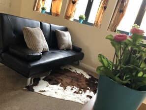 Apartment, 1 Bedroom | Living room - Beautiful Apartment Crawley (Crawley)